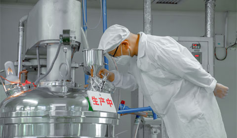 化妝品OEM加工與環境保護：綠色生產的實踐與挑戰